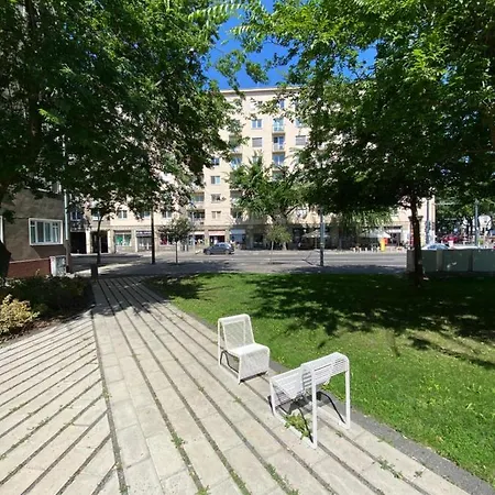 Urban Jungle By Zoom Lägenhet Bratislava