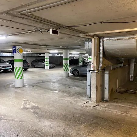 Urban Jungle By Zoom Lägenhet *